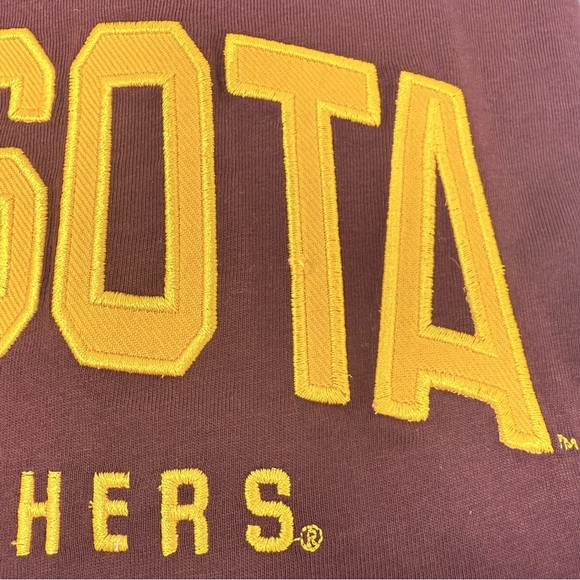 NWT-Champion Minnesota Golden Gophers Embroidered Maroon Men's XL T-Shirt - Picture 12 of 12